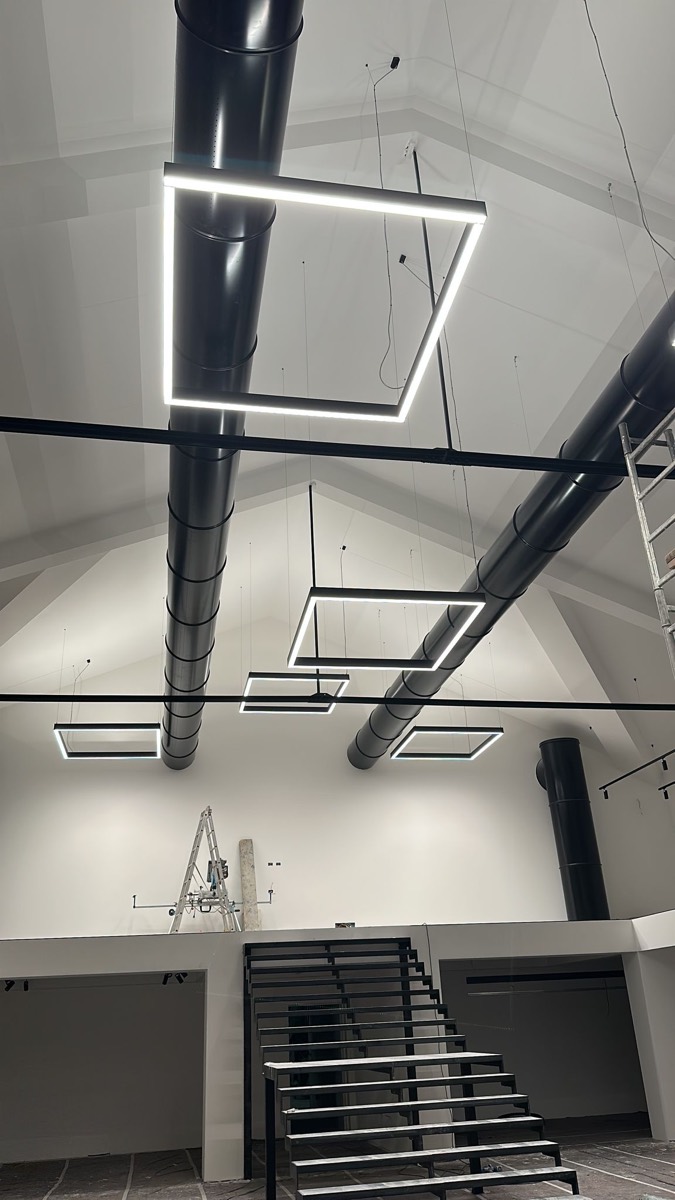 Impianto di illuminazione a soffitto realizzato, Verona — EB Costruzioni